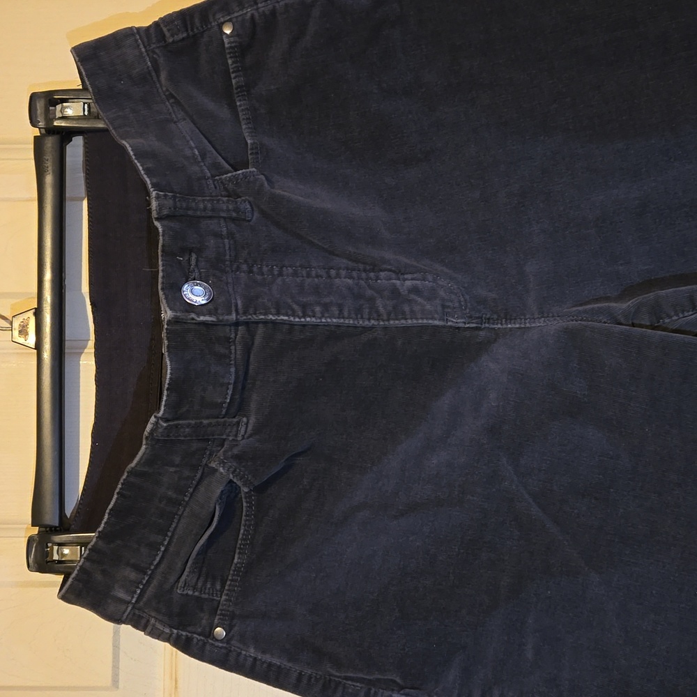 8 REG Croft & Barrow charcoal color pants
